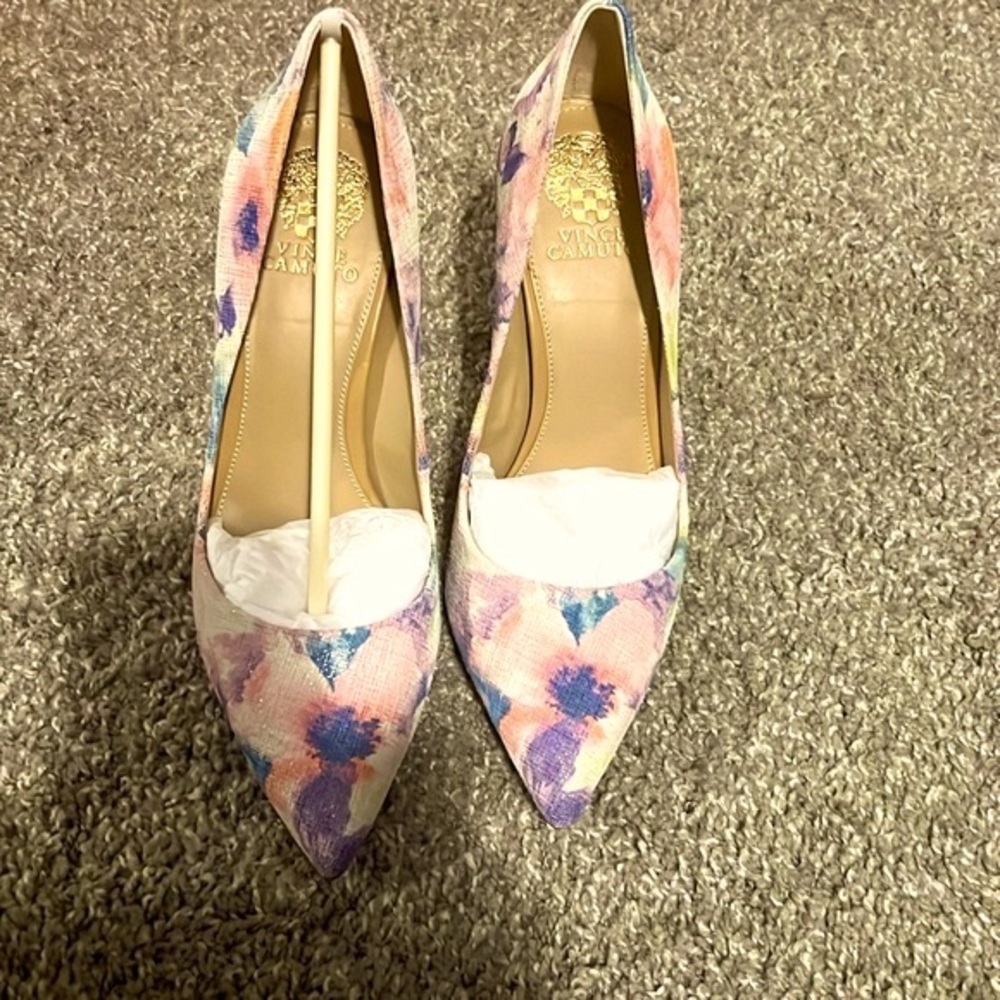 Vince Camuto Callista Ivory, Pink Multi Pastel Pump